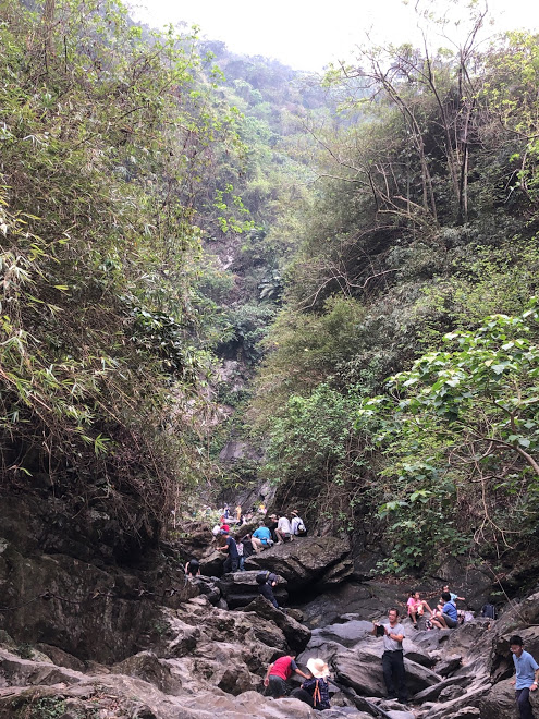 台湾　滝　涼山瀑布